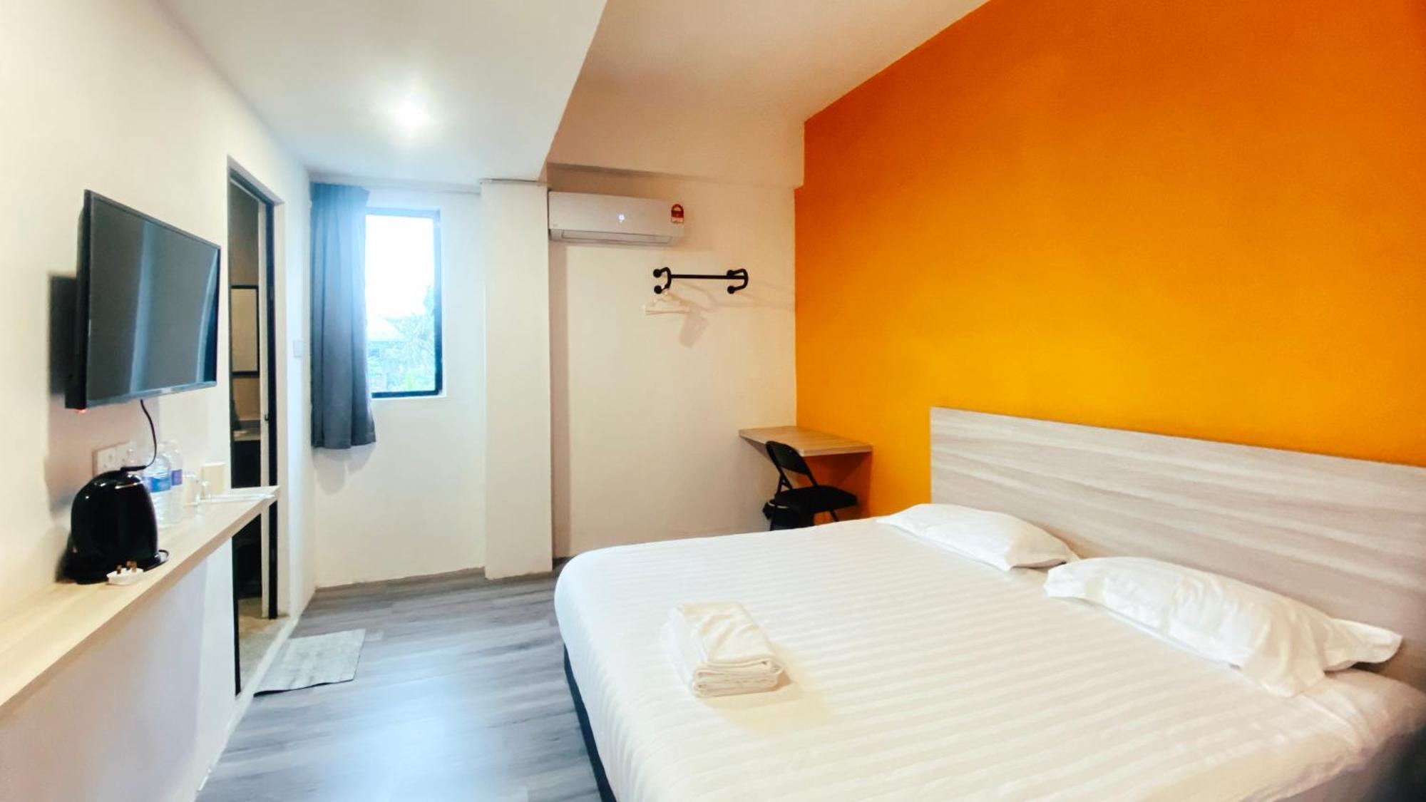 Hi-Inn Miri Extérieur photo